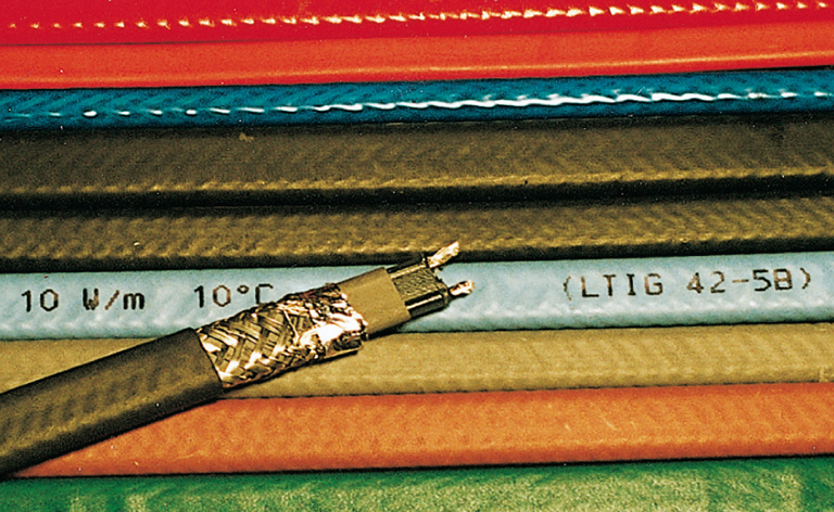 Bodegon Cables_W